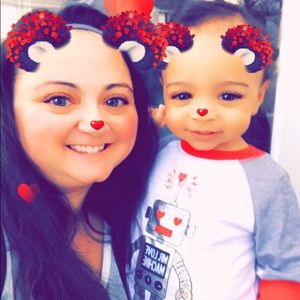 Meet your Posher, Holly